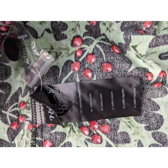 Hell Bunny Christmas Belted Skirt Holly Leaf And Berries Cotton Pleated Pockets‎ - Picture 5 of 8